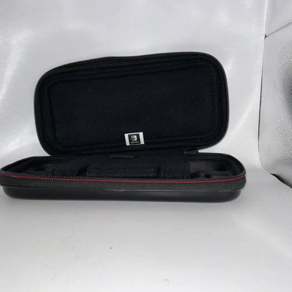 Nintendo Switch Game Travel Case Super Mario Graphic